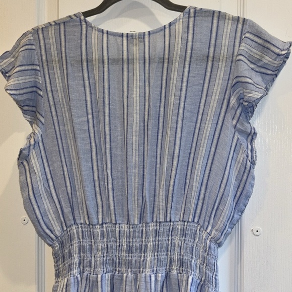 RAILS BRAND BLUE..LIGHT BLUE WHITE STRIPED SUNDRESS ELASTIC WAIST FLUTTER SLEEVE - Picture 7 of 12